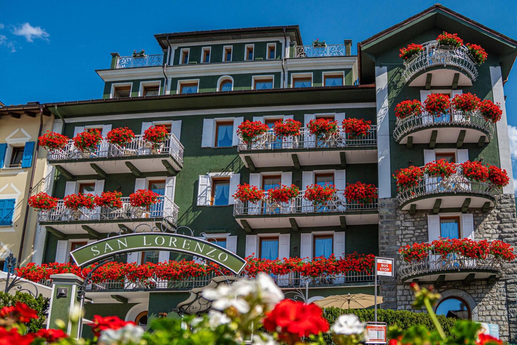 Hotel San Lorenzo Bormio Esterno foto