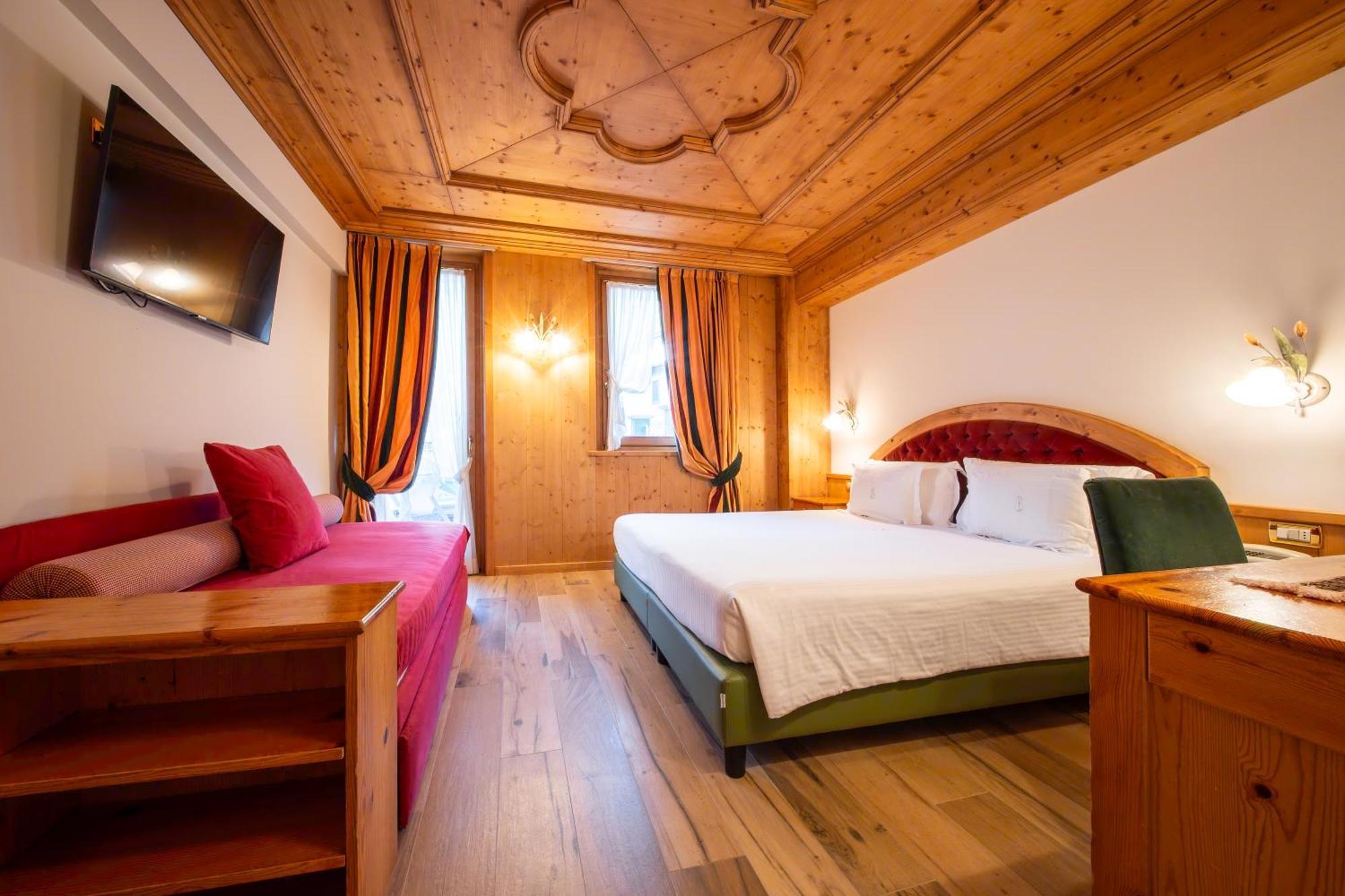 Hotel San Lorenzo Bormio Esterno foto